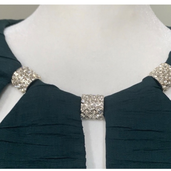 Closet Sale - Picture 3 of 4